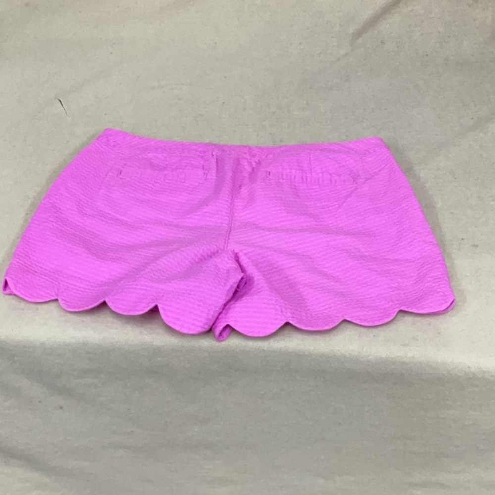EUC Woman’s Lilly Pulitzer the buttercup shorts - Picture 5 of 5